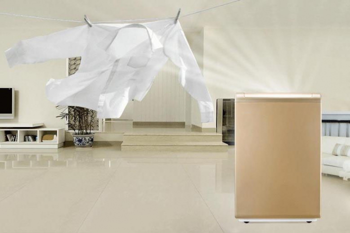 潮濕難耐,試試除濕機(jī) 潮濕難耐,試試除濕機(jī)