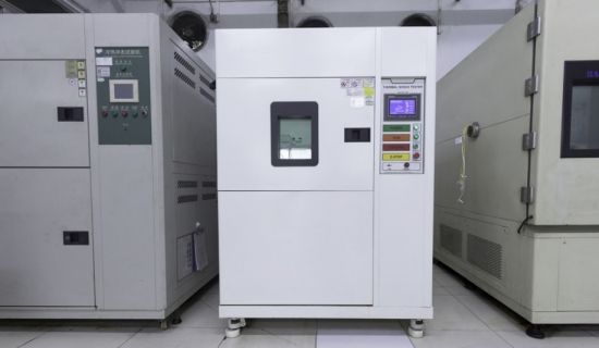 環(huán)境箱除濕裝置在標(biāo)準(zhǔn)的范圍內(nèi)發(fā)揮至關(guān)重要的 環(huán)境箱除濕裝置在標(biāo)準(zhǔn)的范圍內(nèi)發(fā)揮至關(guān)重要的